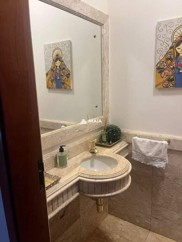 Casa à venda no Fabrício: 