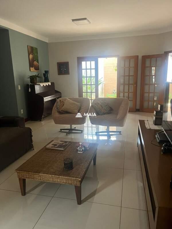 Casa à venda no bairro Fabrício 