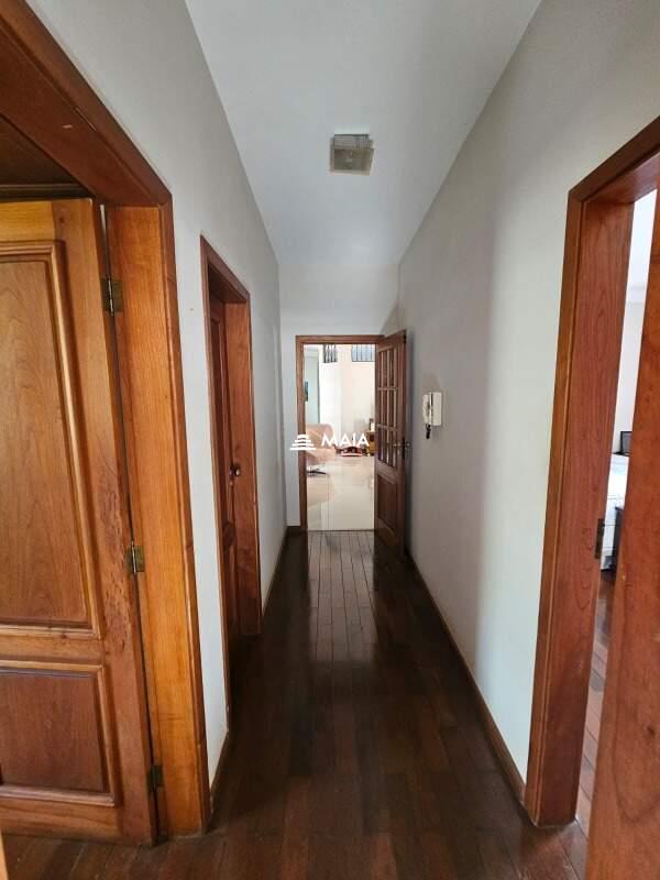 Casa à venda no Fabrício: 