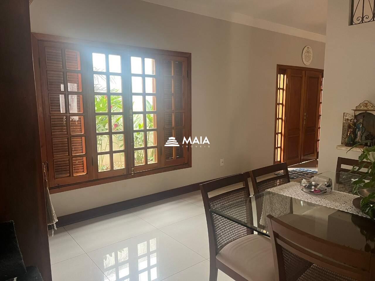 Casa à venda no Fabrício: 