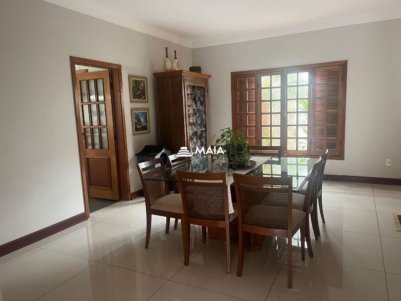 Casa à venda no Fabrício: 