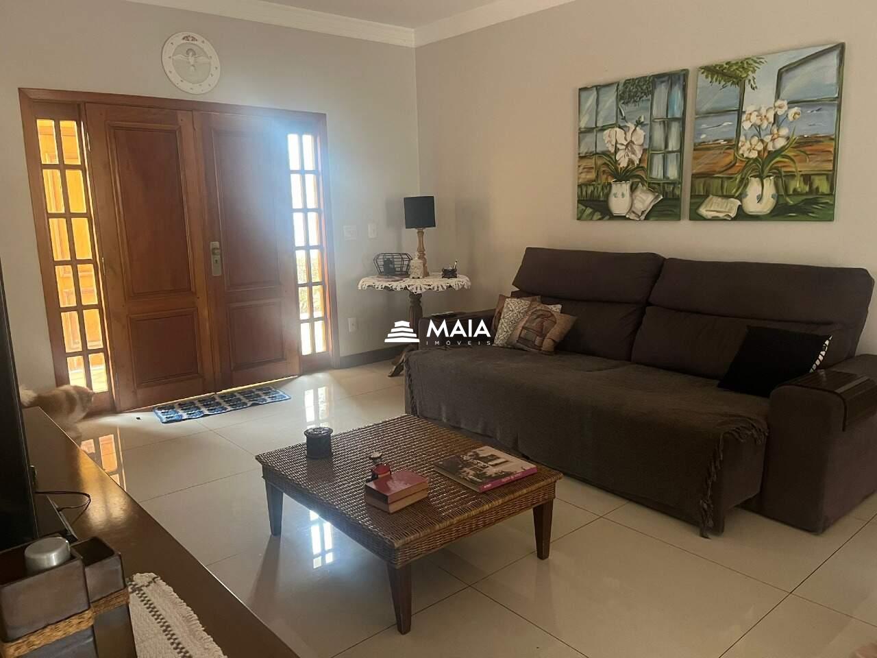 Casa à venda no Fabrício: 