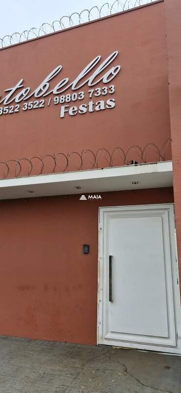 Galpão à venda no Manoel Mendes: 