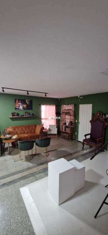 Galpão à venda no Manoel Mendes: 