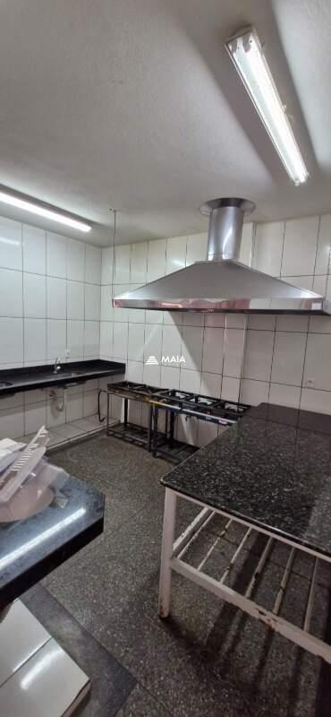 Galpão à venda no Manoel Mendes: 