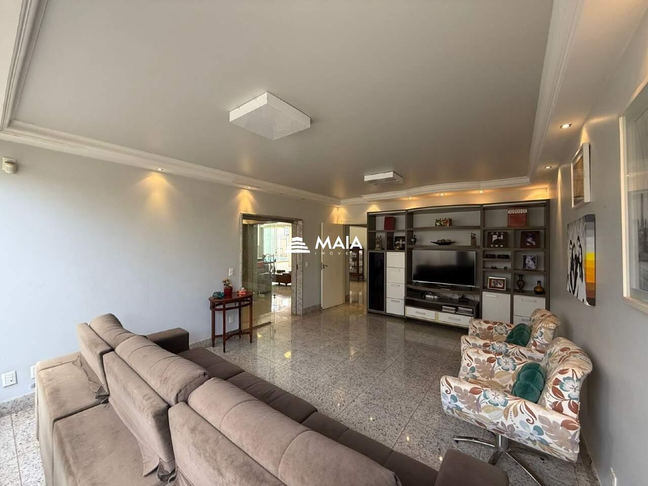 Casa à venda no Mercês: 