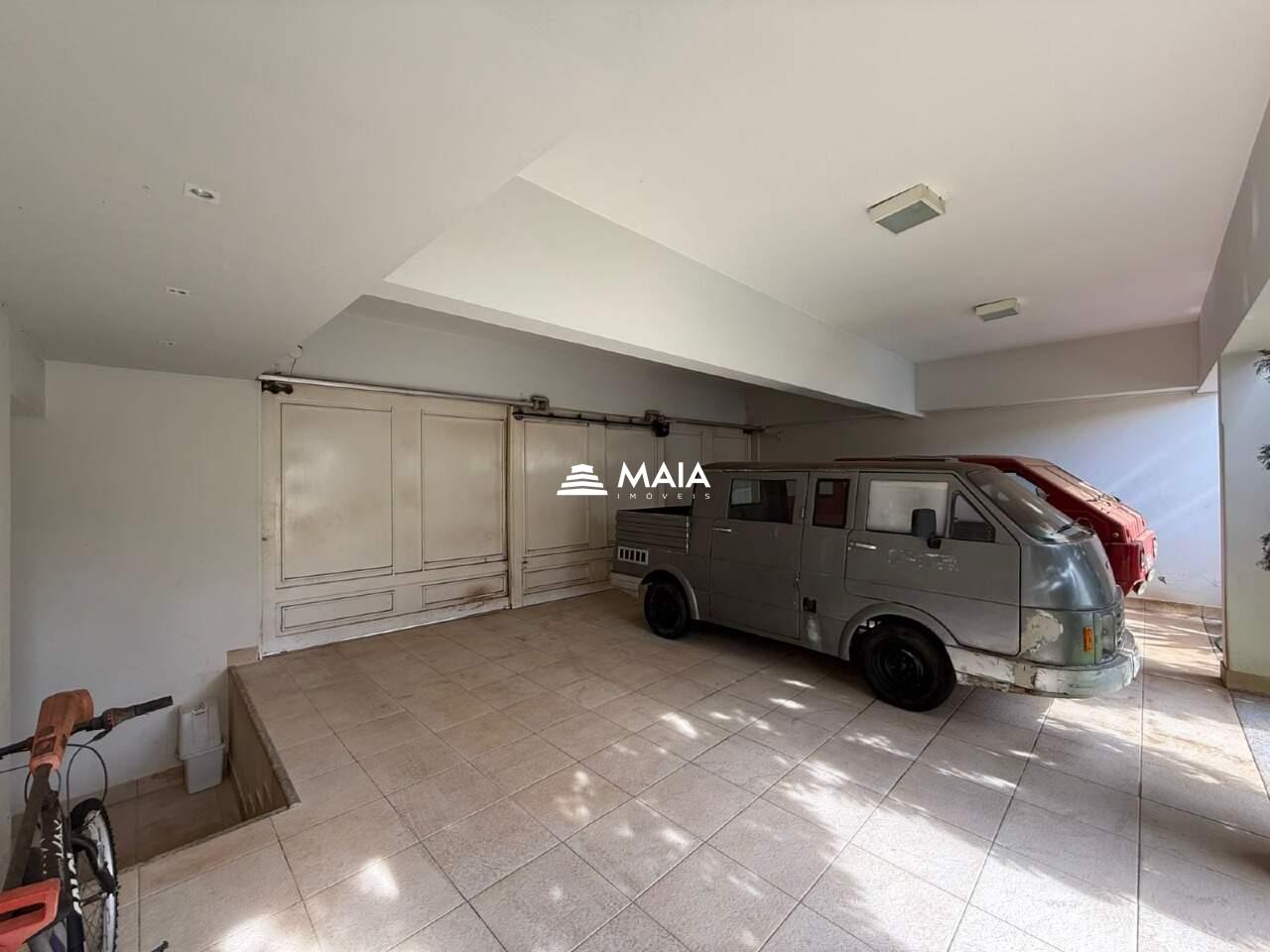 Casa à venda no Mercês: 