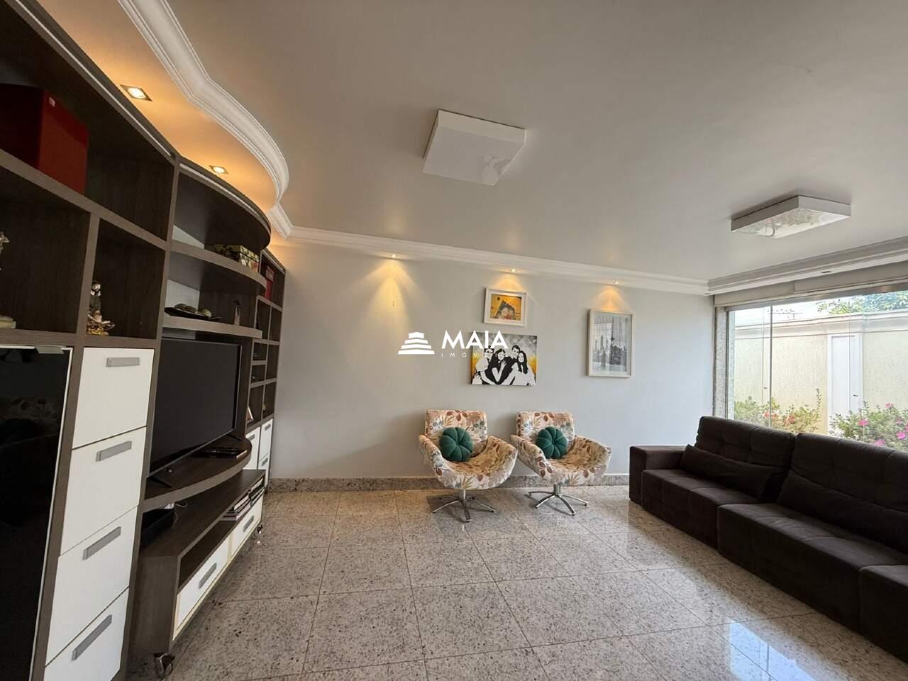 Casa à venda no Mercês: 