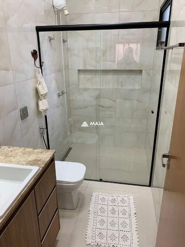 Casa de Condomínio à venda no Estância dos Ipês: 