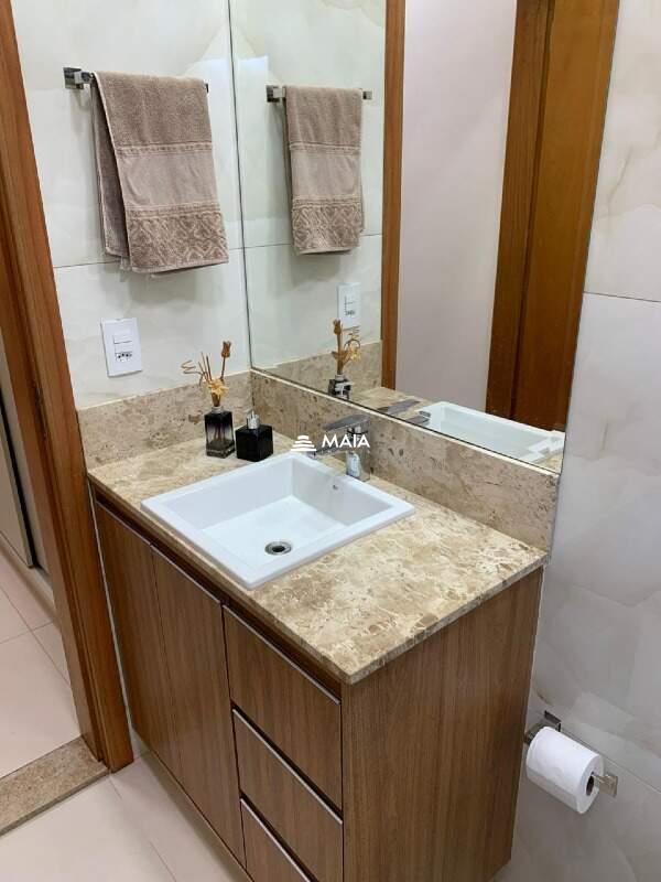 Casa de Condomínio à venda no Estância dos Ipês: 