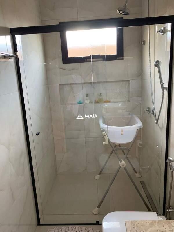 Casa de Condomínio à venda no Estância dos Ipês: 