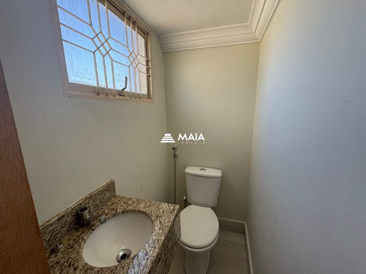 Comercial à venda no Santa Maria: 