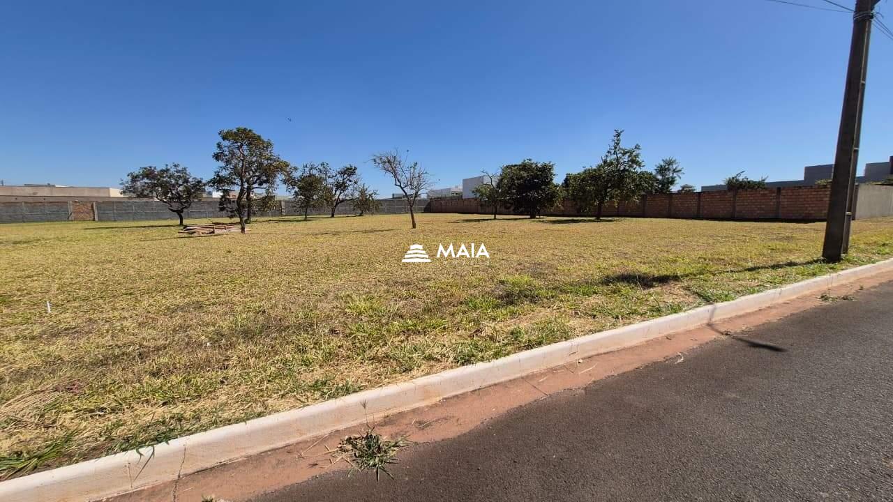 Terreno em Condomínio à venda no Residencial Mário de Almeida Franco: 