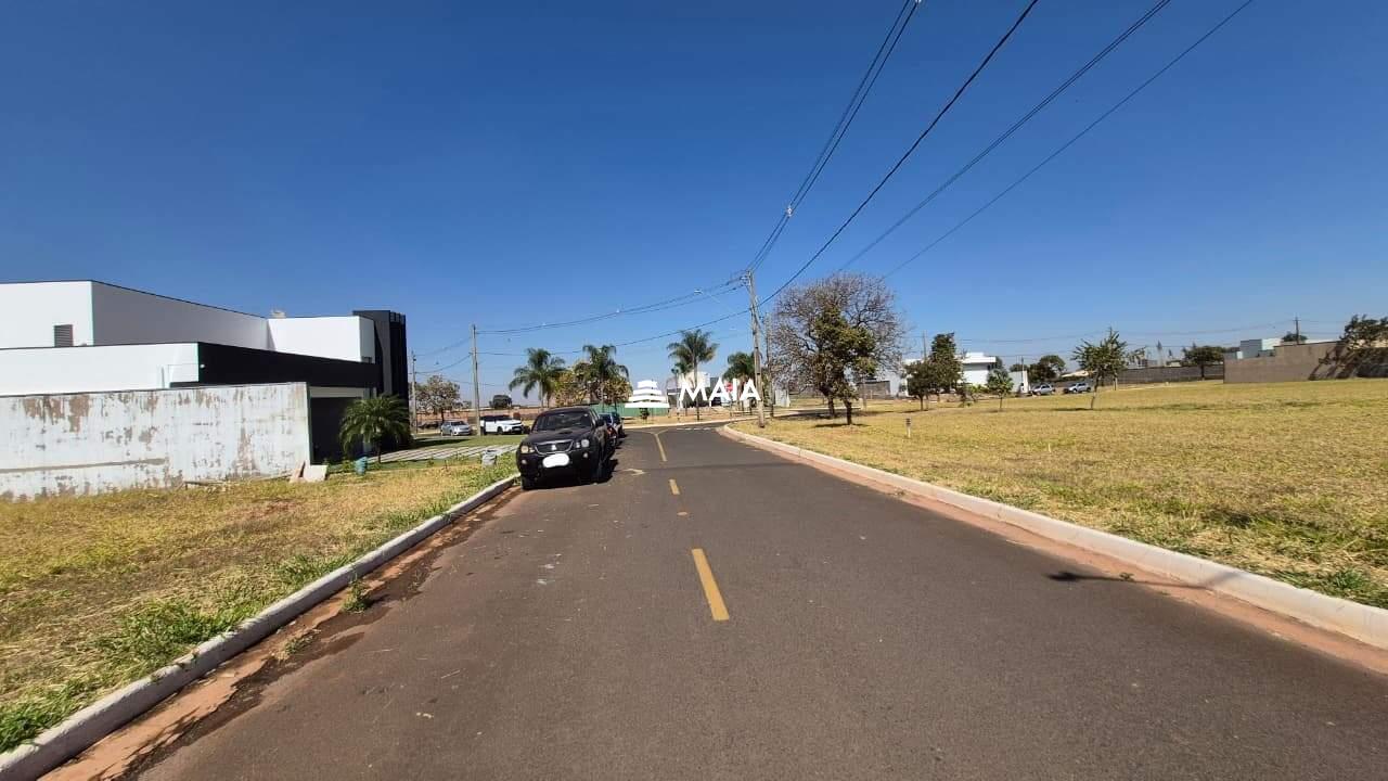 Terreno em Condomínio à venda no Residencial Mário de Almeida Franco: 