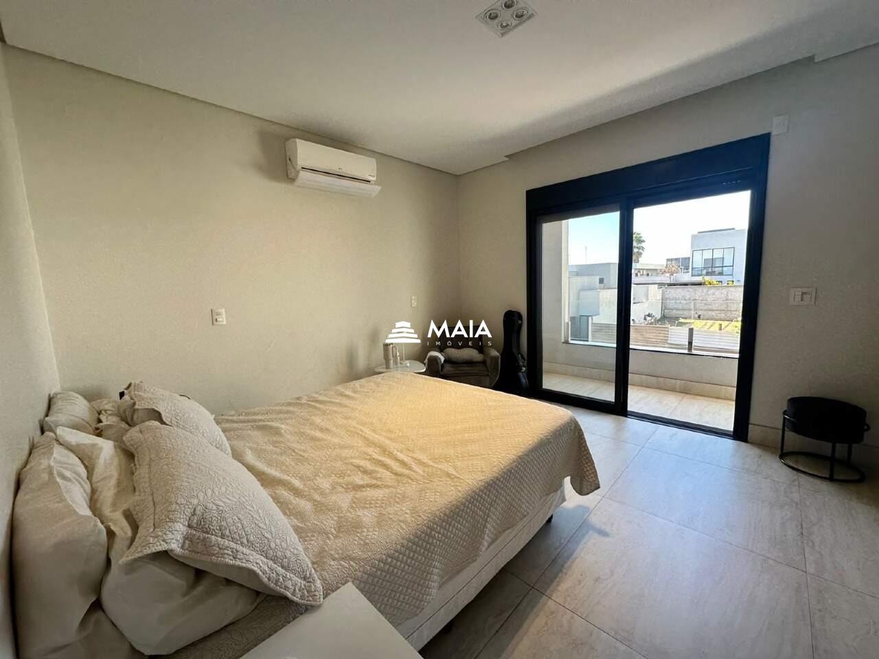 Casa de Condomínio à venda no Estância dos Ipês: 