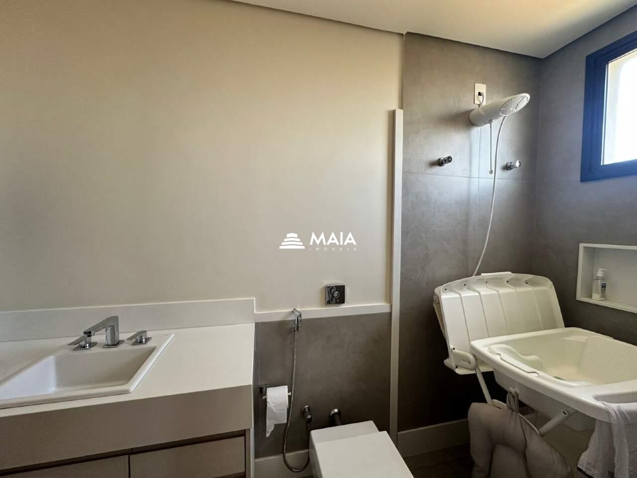 Casa de Condomínio à venda no Estância dos Ipês: 