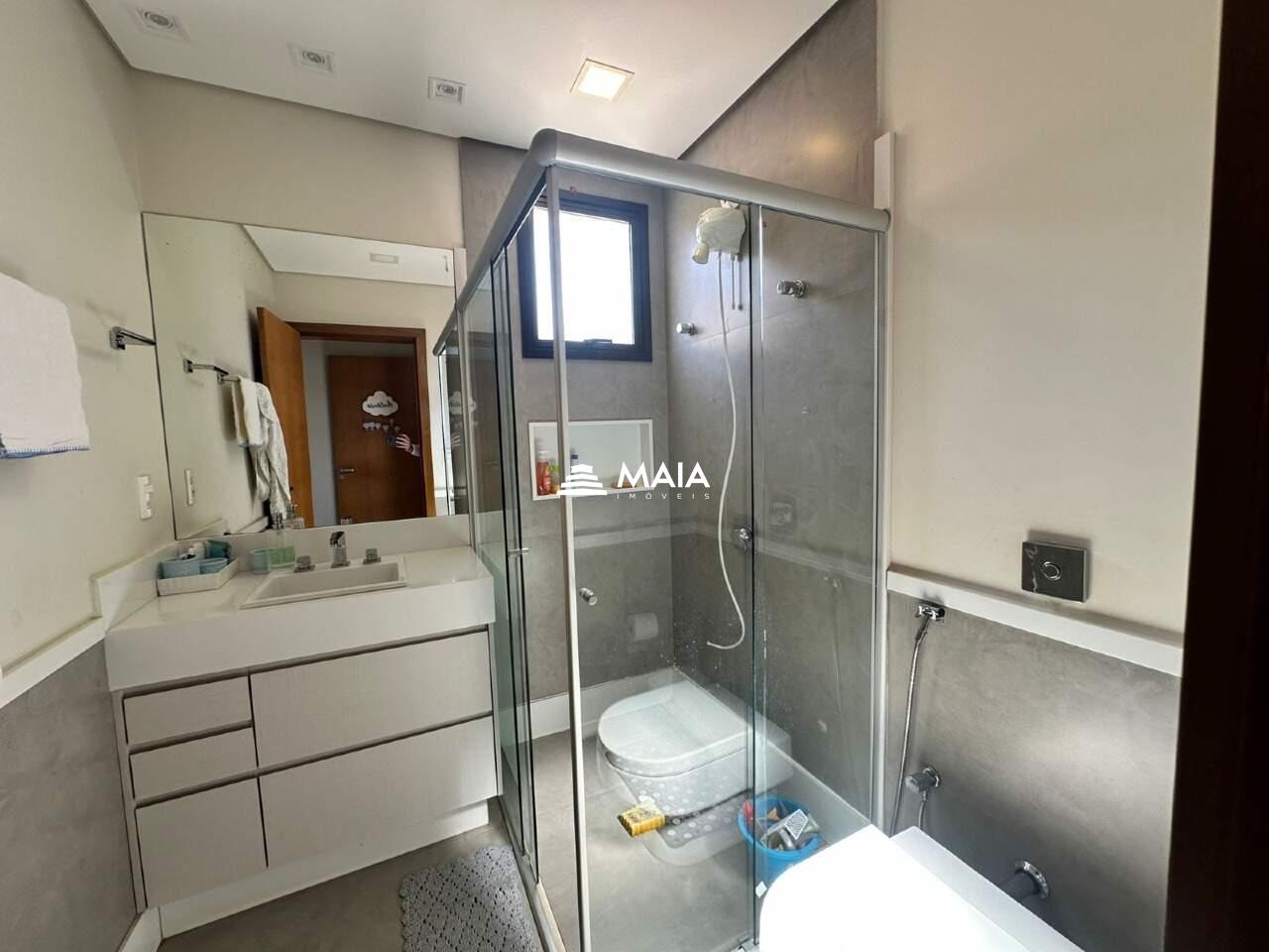 Casa de Condomínio à venda no Estância dos Ipês: 