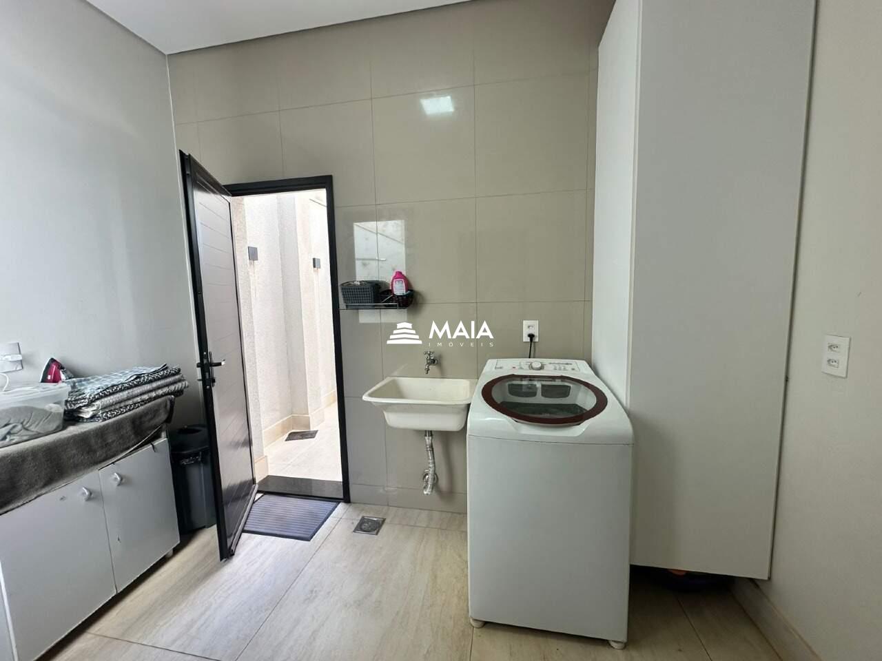 Casa de Condomínio à venda no Estância dos Ipês: 