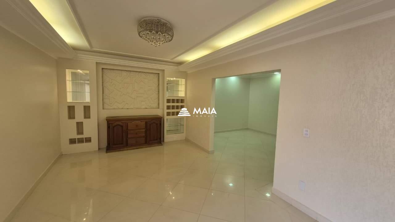 Casa Comercial à venda no bairro Santa Maria