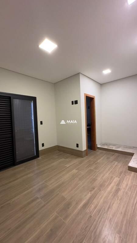 Casa de Condomínio à venda no Estância dos Ipês: 