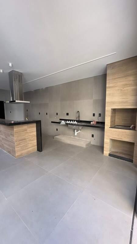 Casa de Condomínio à venda no Estância dos Ipês: 