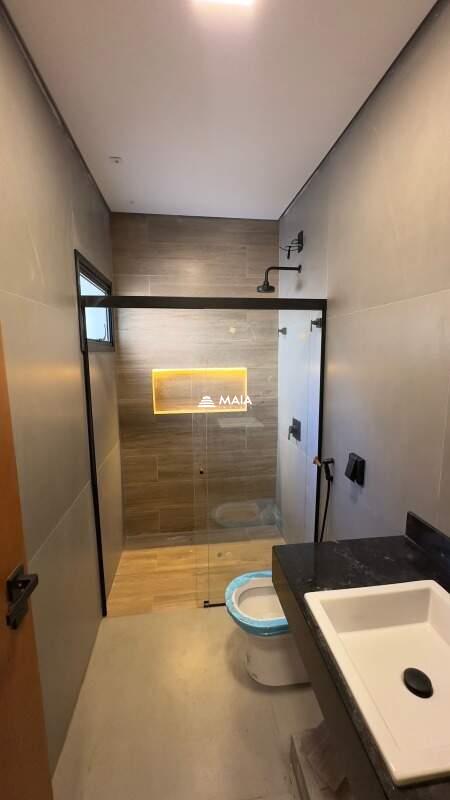 Casa de Condomínio à venda no Estância dos Ipês: 