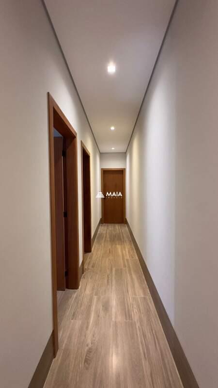 Casa de Condomínio à venda no Estância dos Ipês: 