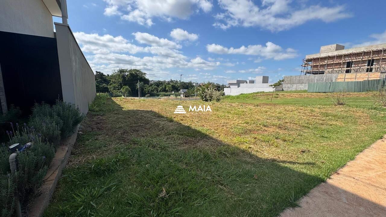Terreno em Condomínio à venda no Damha III - Res. Uberaba: 