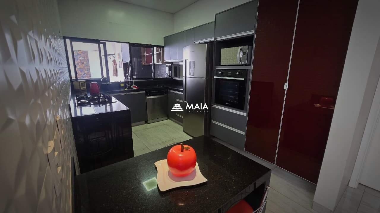 Casa de Condomínio à venda no Estância dos Ipês: 