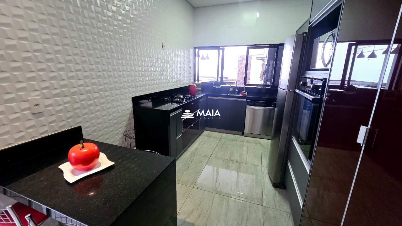 Casa de Condomínio à venda no Estância dos Ipês: 