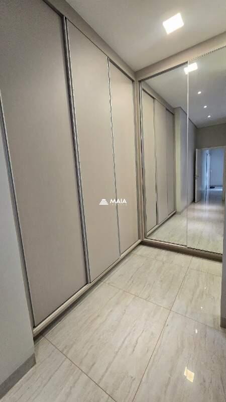 Casa de Condomínio à venda no Estância dos Ipês: 