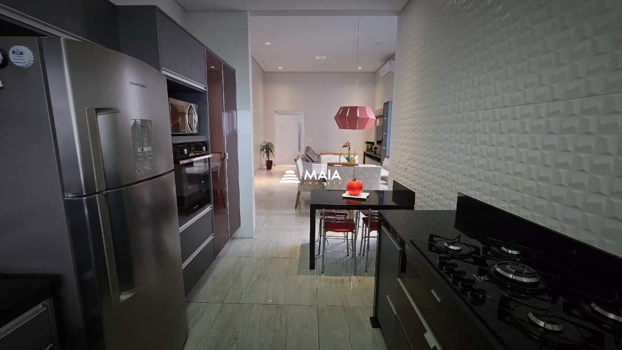 Casa de Condomínio à venda no Estância dos Ipês: 