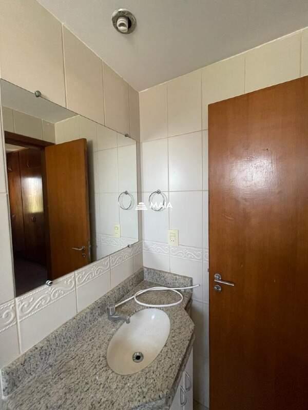 Apartamento à venda no Mercês: 