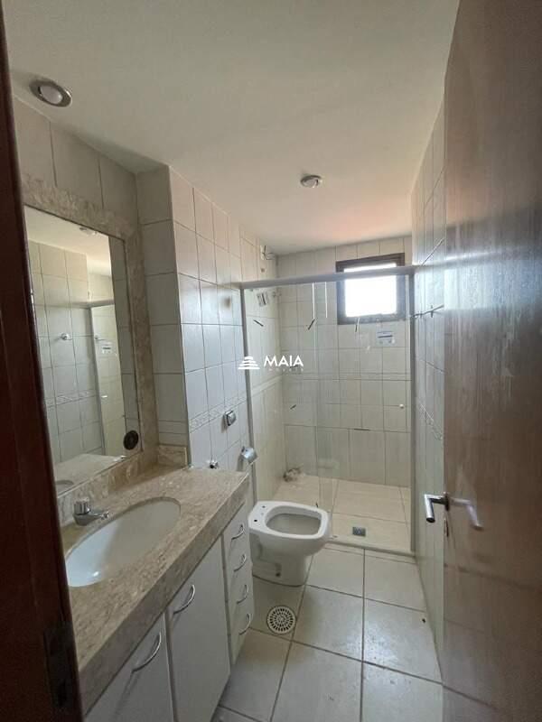 Apartamento à venda no Mercês: 