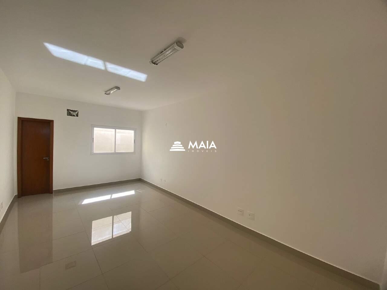 Comercial à venda no Santa Maria: 