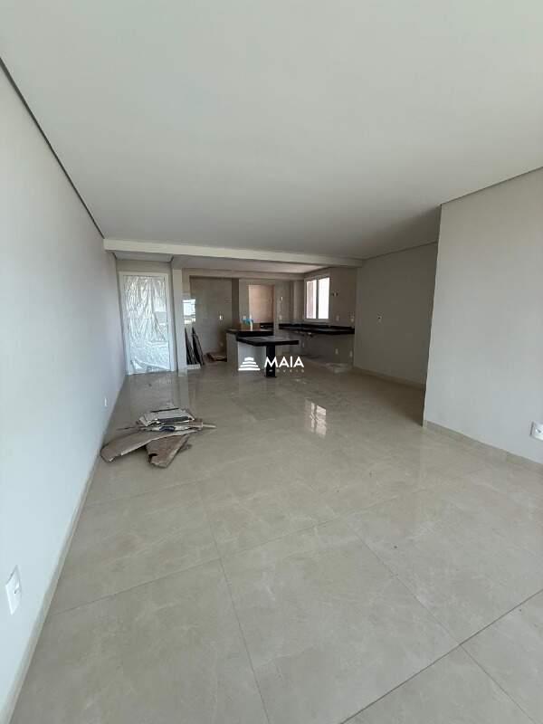 Apartamento à venda no Santa Maria: 