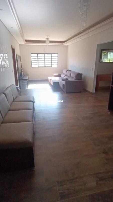 Terreno/Área à venda no Recanto das Flores: 