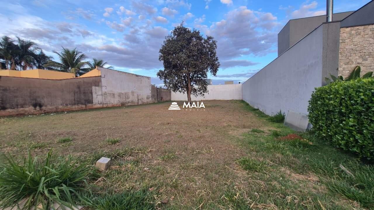 Terreno em Condomínio à venda no Residencial Mário de Almeida Franco: 