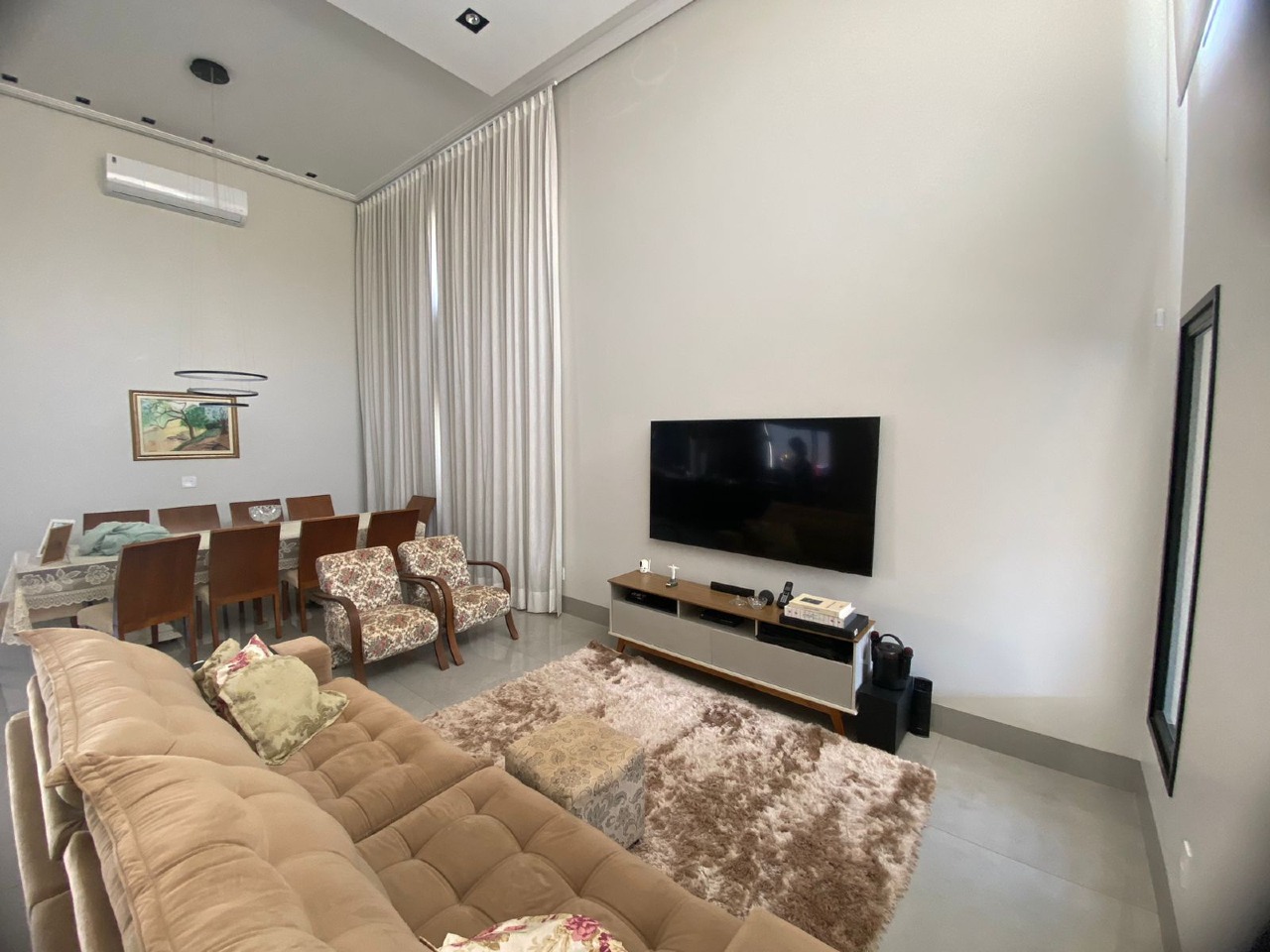 Casa à venda no Jardim do Lago: 