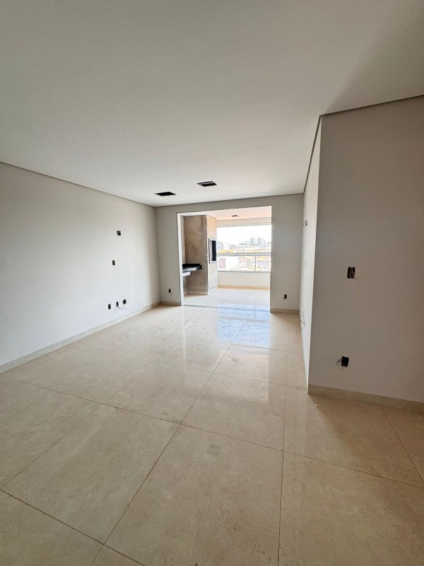 Apartamento à venda no Santa Maria: 