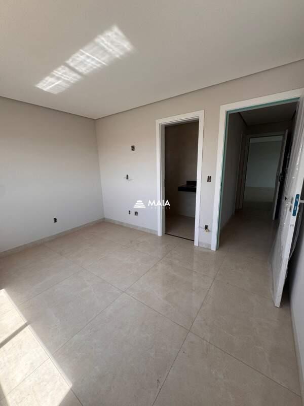 Apartamento à venda no Santa Maria: 