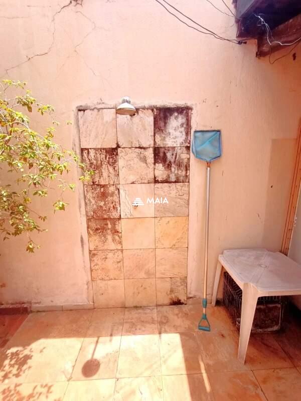 Casa à venda no Mercês: 