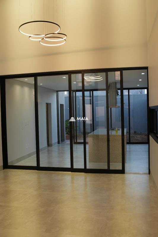 Casa à venda no Jardim do Lago: 