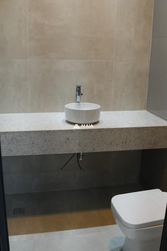 Casa à venda no Jardim do Lago: 