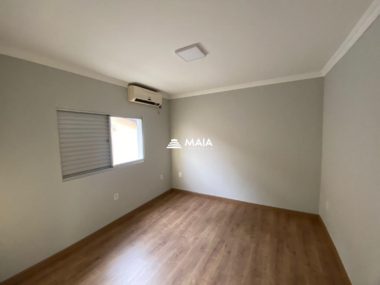 Casa à venda no Frei Eugênio: 