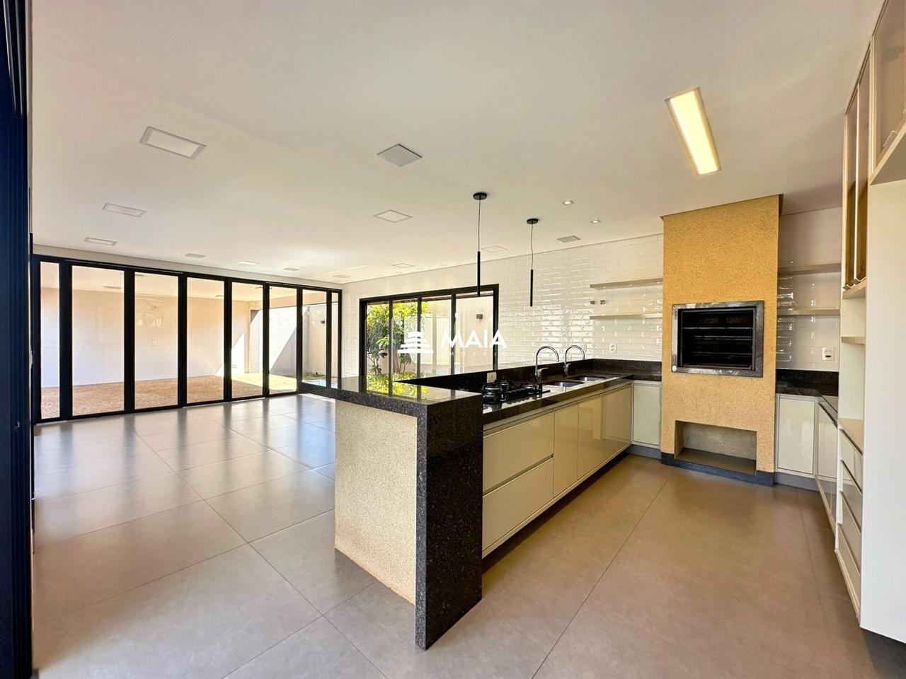 Casa de Condomínio à venda no Estância dos Ipês: 