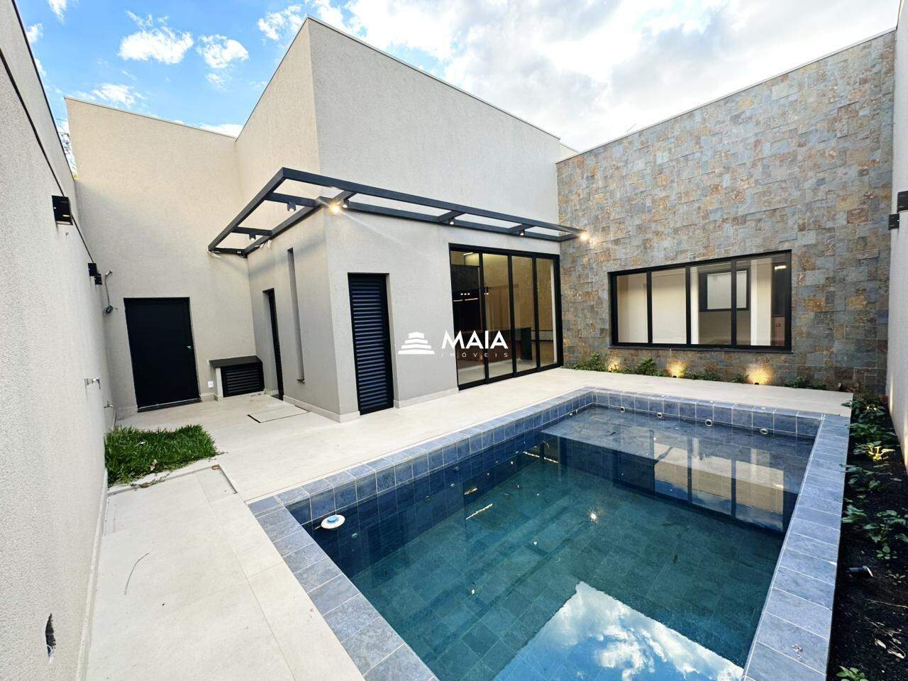 Casa à venda no Condomínio Damha I