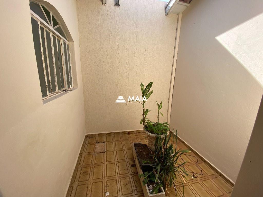 Casa à venda no Conjunto Guanabara: 