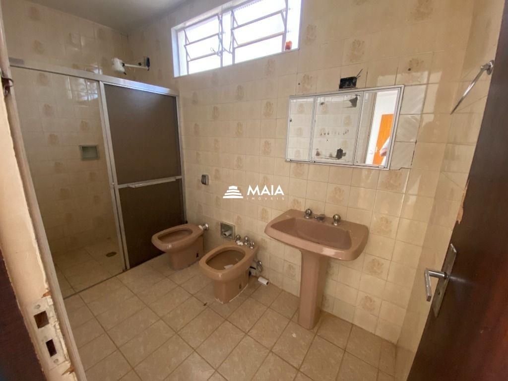 Casa à venda no Conjunto Guanabara: 