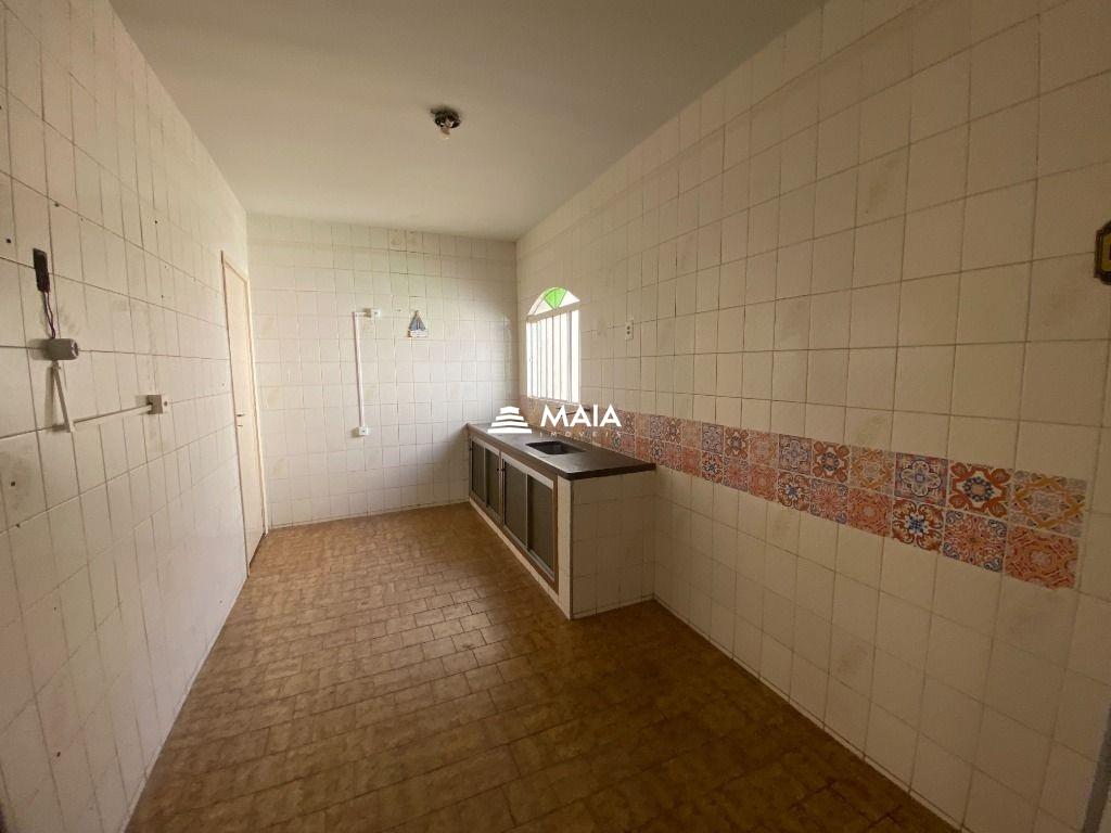 Casa à venda no Conjunto Guanabara: 